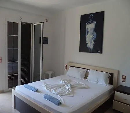 Guest House Solive Himare Exterior photo